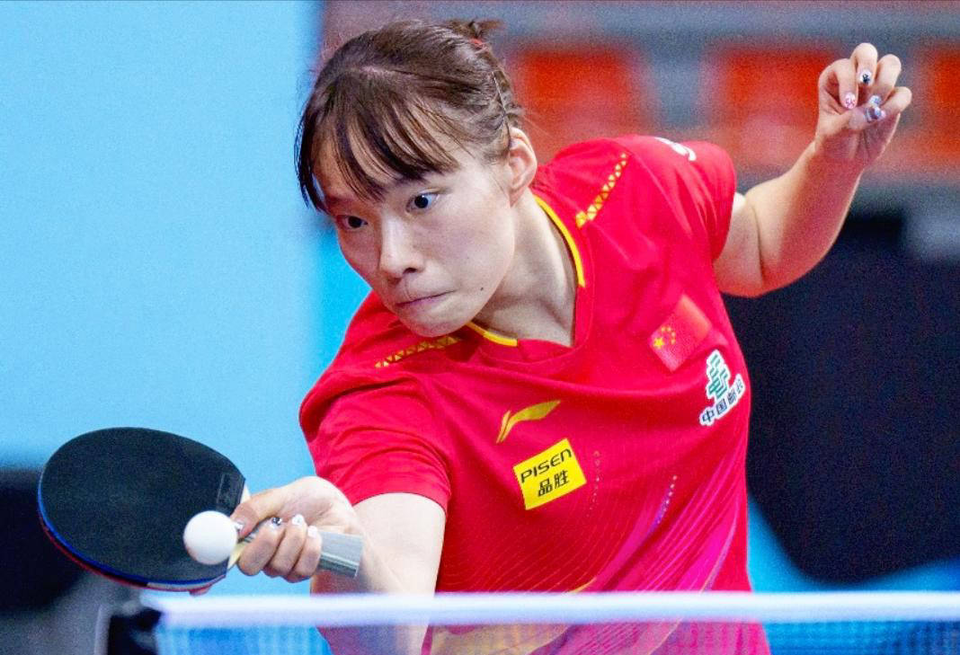 得异常紧张 得异常紧张