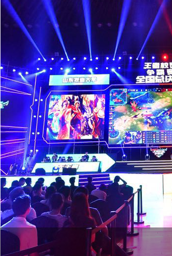 更多关于斯 更多关于斯