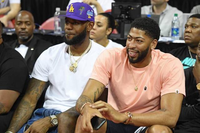 又拉开线条 又拉开线条