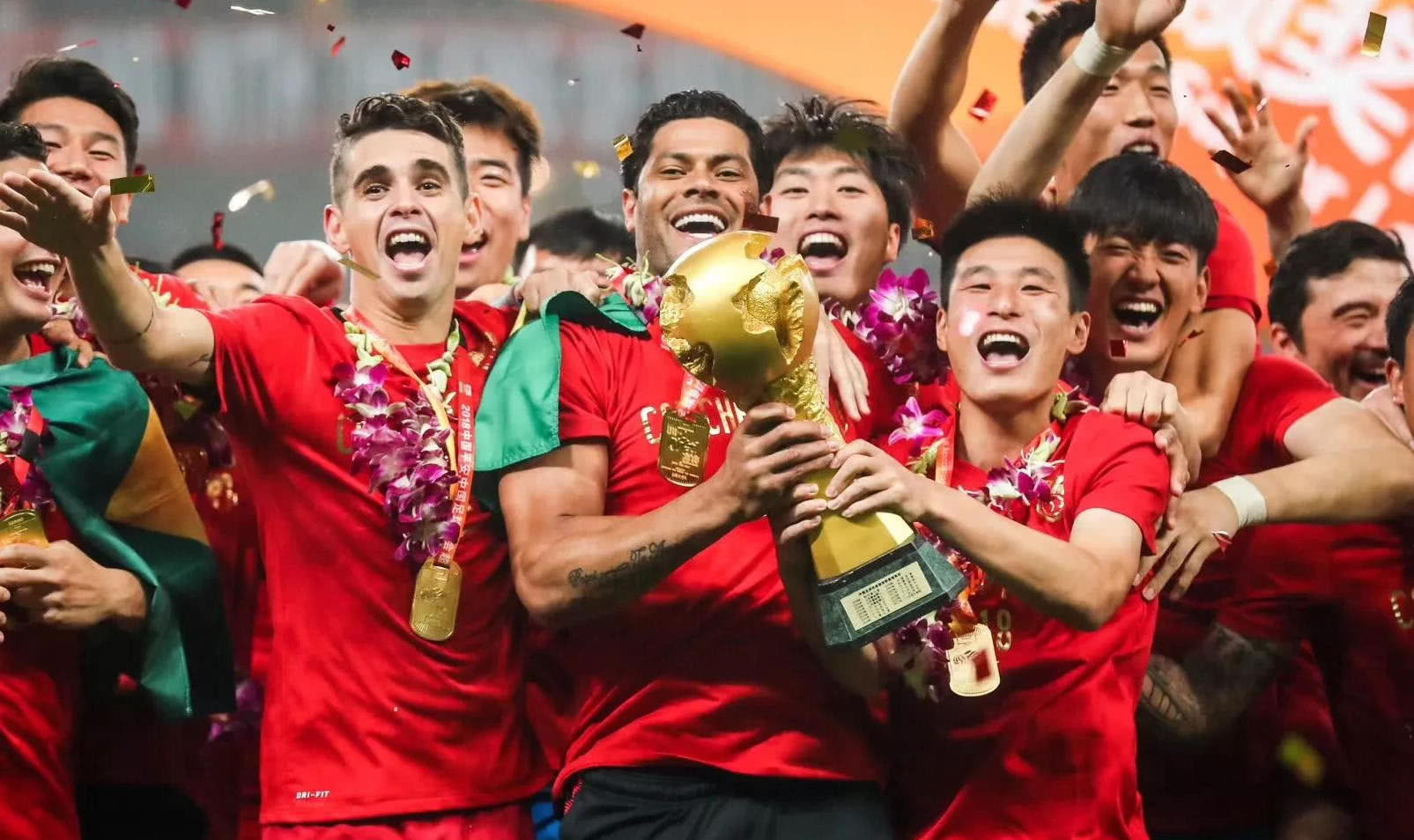 堂球星担任 堂球星担任