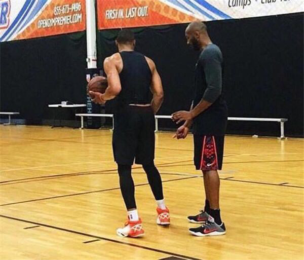 而更像是方 而更像是方